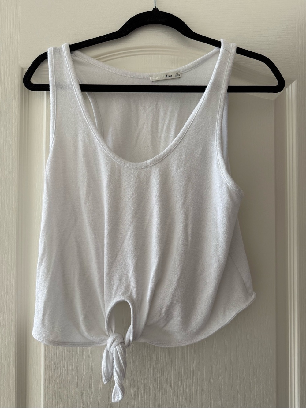 Wilfred free White Tie-Front Tank Top